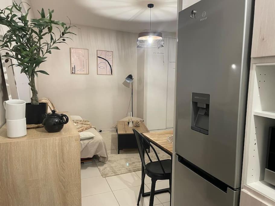 Le Georges Studio Margny-les-Compiegne Exteriér fotografie